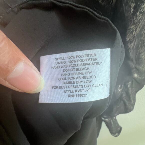 WALTER BAKER V-Neck Puff Long Sleeve Flowy Party Mini Dress Black Gold Womens XS - Picture 8 of 8